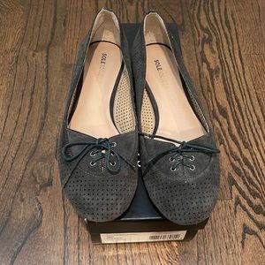 Women’s Gray Flats Suede Shoes W Box Size 8